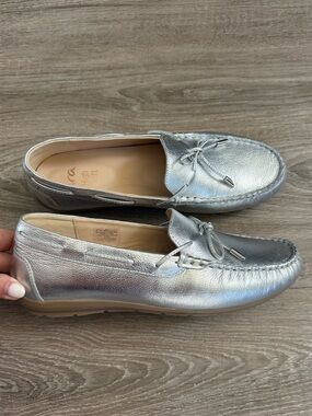 ARA Amarillo Leather Silver Moccasin Loafers Driving Shoe